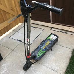 The scooters were in good working condition, but after winter the battery went flat. We assume the batteries need to be replaced, charger included, all 3 together £50