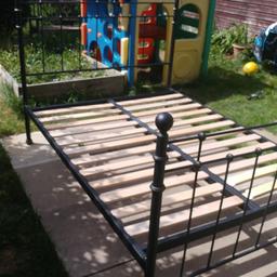 Metal Double bed frame 
free local delivery or you can collect
Good condition
Good strong frame
Dismantled ready for delivery
call 07394 033380