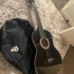 Really good condition and with case and a red pick. Bought but never had the time to play. Better with someone who would love to learn and use it ❤️