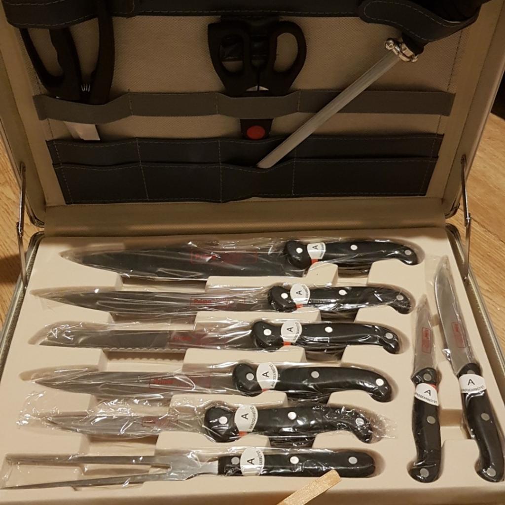 prima 24 piece deluxe knife set in briefcase in B45 Birmingham for £38.