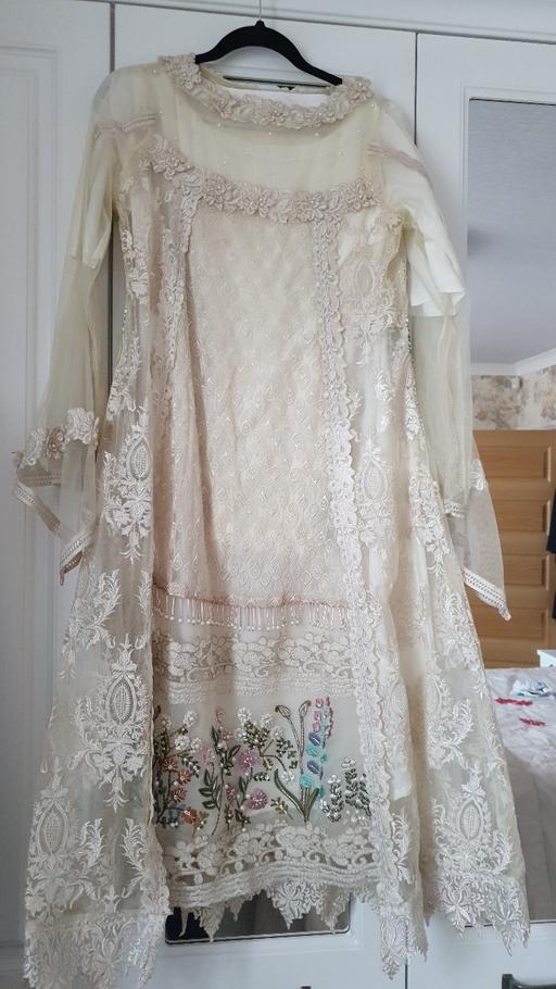 Buy & Sell West Midlands Birmingham - Photos for Ladies cream dress