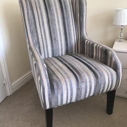 The chair has never been sat on, just used as a focus point for our bedroom. Moving house so no longer able to fit it in. As new.