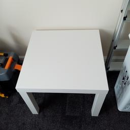 Small white table from IKEA. In excellent condition