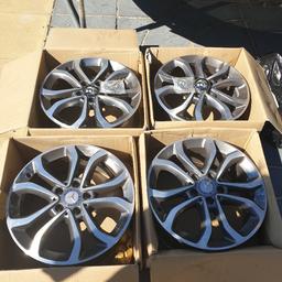mercedes benz set of 4 alloy wheels 
only used on my car for a few days 
with locking wheel nut