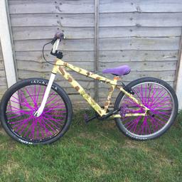 £300 for it
Purple mafia seat - £20
Purple grips - £10
Se pegs-£15
Thickslicks-£60
Purple pedals -£10
Purple spokes -£10
Just the brake doesn’t work
Good condition