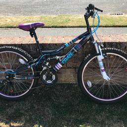 Apollo Craze Junior Mountain Bike 24” 18 speed

Advertised as age 8 - 11 years but still good for up to 13 years.

Not used more than 10 times so in excellent condition!

Always kept in garage.

Local collection only.

Bought for £170