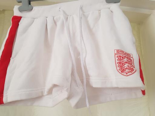 Buy & Sell Derbyshire Amber Valley - Photos for england shorts