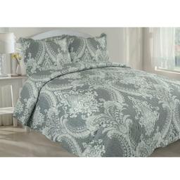 3 PCS Bedspread Beautifully Printed Quilted Floral
Reversible bedspread,

Some bedspreads are same matching color from back side,
some are plain from back side and
some are different colour or pattren from back side Random.

Size 200X240 (approx)can be used for Double/ King