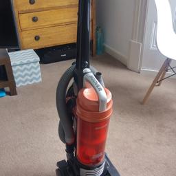 HOOVER SP2102 NEW SPIRIT PETS 2100W BAGLESS UPRIGHT VACUUM CLEANER
RRP£149
Only changed due to going cordless.
used but perfectly working order
