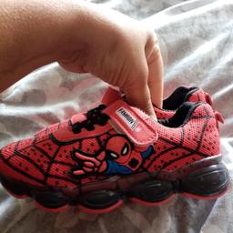 Spiderman light up trainers brand new never been worn brought and was wrong size