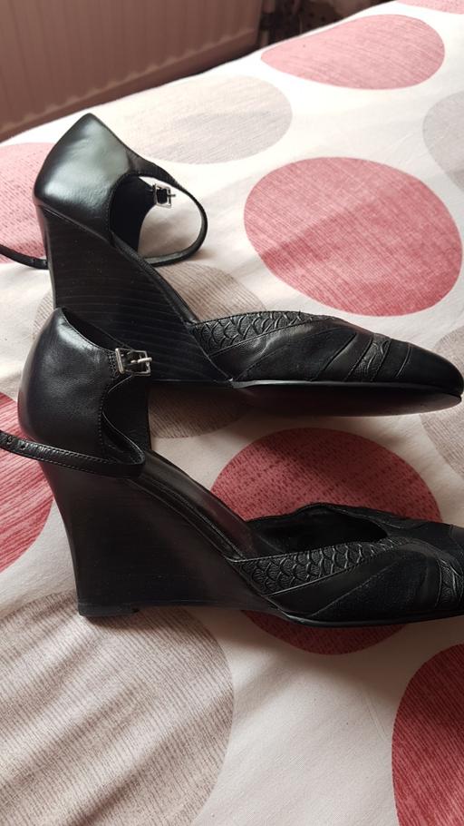 Buy & Sell South Yorkshire Rotherham - Photos for size 7 wedge shoe