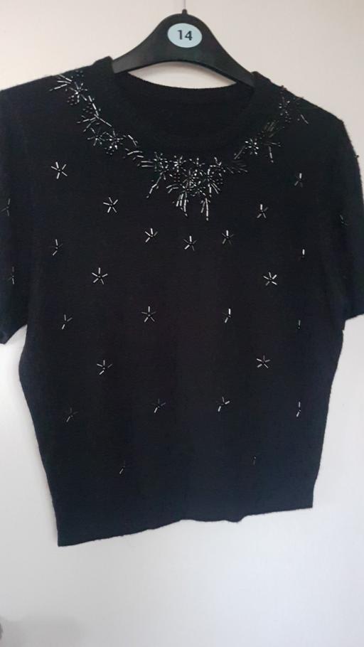 Buy & Sell Leicestershire Oadby and Wigston - Photos for (12) Ladies top