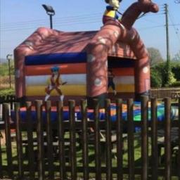 Selling large bouncy castle,
All in good condition, comes with blower and floor mats
£200
No offers