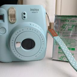 Selling this cute ice blue Instax plus a pack of 10 photo papers (expiry 04/21). I've added new batteries so it's ready to use! Great gift for a girl!

I don't have the box but it does come with a strap. Happy to post (or you can collect if local).