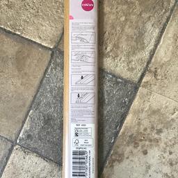 Brand New in original packaging 

NEW door threshold- natural oak 900mm can be used for different or same levels.