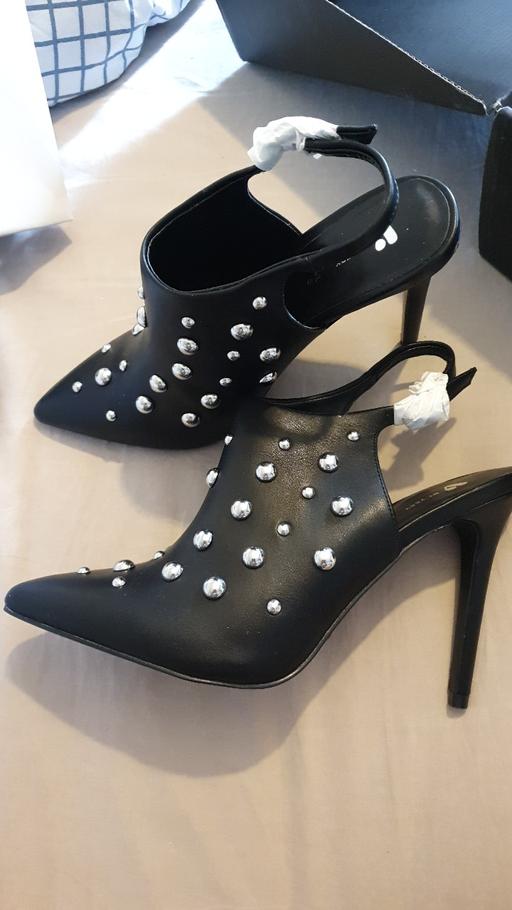 Buy & Sell East London Hackney Marshes - East London - Photos for Black Heels studded shoes £25