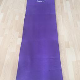 Verkaufe meine Yogamatte, zwecks Neuanschaffung! 
Abmaße: 184 cm x 60 cm
Selbstabholung oder zzgl. Versand