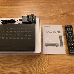 ZGEMMA H.2S ENIGMA IPTV DVB S2 TWIN TUNER SATELLITE RECEIVER 

INCLUDES REMOTE CONTROL HDMI LEAD & POWER LEAD

CONDITION - GOOD CONDITION STILL HAS THE PROTECTIVE SEAL ON.