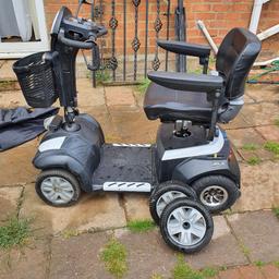 fully serviced nice condition envoy scooter located Kings norton Birmingham 

comes with 2 sets of rear wheels
