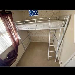 Like New Single Loft bed.
Dismantled and ready for pick up.
Open to reasonable offers.