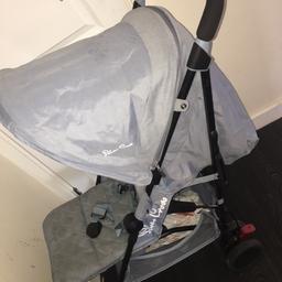 Grey silver cross buggy great condition comes with rain cover pet free no smoke home lovely stroller