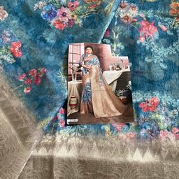 Beautiful Floral saree in a Lovely shade of blue ..😲Omg material is excellent ‘Jute crepe’😍In Love with this material 🥰£50.00 FIXED PRICE 
Blouse standerd size 38/40
