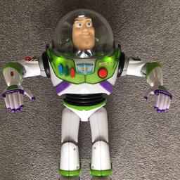 Buzz light year figure. 12” tall
Talks, has several phrases wings still pop up with button.
Pre owned and has some obvious wear and tear but still has a lot of life in him.