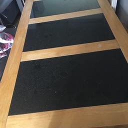 Solid oak dining table with four chairs black seats as seen in picture & solid black granite slabs good condition few signs of wear. W80 H74 L141 Cash on collection from Tamworth Staffordshire B79 8QQ
THANK YOU FOR LOOKING