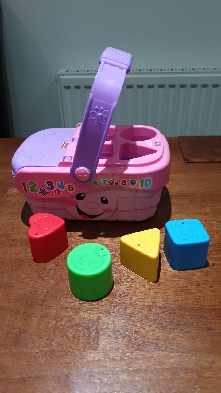 Fisher Price Shape Sorter Picnic Basket in UB4 Hillingdon for £8.00 for