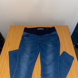 NEWLOOK MATERNITY JEANS UK12 STILL IN GOOD CONDITION COLLECTION WF1 AREA OR CAN POST.