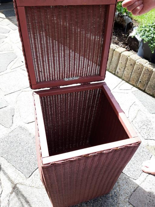 Buy & Sell Essex Epping Forest - Photos for Lloyd Loom original laundry basket