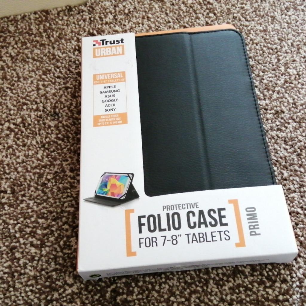 Brand new folio case 7_8"tablets