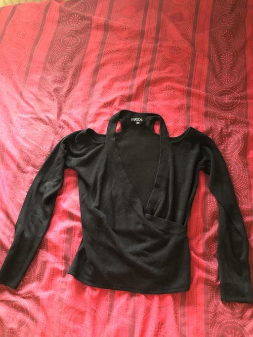 Buy & Sell Slough Farnham Royal - Slough - Photos for Black cold shoulder jumper. ASOS. Size 12