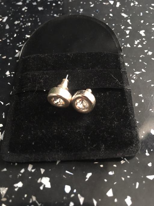 Buy & Sell West London Yeading - West London - Photos for Cute Stud Earrings