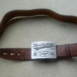 Brown leather womens belt, size medium, length of belt - buckle to first hole 30 and to last hole 34 
Worn a couple of times,unfortantly now the wrong size for me !!