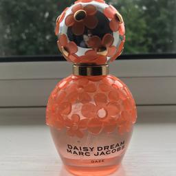 Half full nice summer perfume I’m having a clear out !  As Marc Jacobs standard nice bottle ! Will do a discount if more than 1 perfume