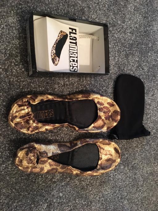 Buy & Sell West London Yeading - West London - Photos for Flat Mate Folding Shoes