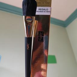 Brand new YSL FOUNDATION BRUSH with the package