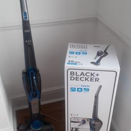 Complete cleaning versatility - Use as 2in1 flor and hand cordless vacuum, with brush and extended crevice function to clean any surface in your home.
Smart tech with battery sensor, filter sensor and floor sensor.
From smoke/pet free house in Watford.