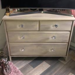 Large drawers for storage