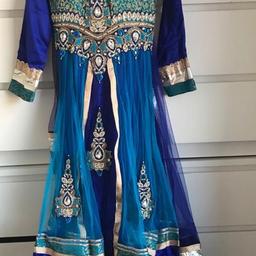 Ladies Asian blue 3 piece frock dress

Size 8-10