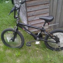 Hi there, I have hear a strong and reliable bmx bike, adult and children can both ride this bike.
Please remember you can collect if you want or I can deliver within five miles thank you for looking.