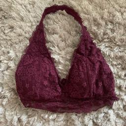 Lovely Hollister Burgundy Bralette in perfect condition. Only worn a few times as I bought it in the wrong size. 💕