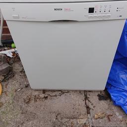 Bosch exxcel s9g1b full size dishwasher
Perfect working order
Few small marks on sides
Front and door unmarked
Ideal first dishwasher
