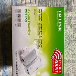 TP-Link AV600 Powerline WiFi kit to boost WiFi. 
Brand new boxed never used.
Instructions and all cables included. 
Bargain
Collection only