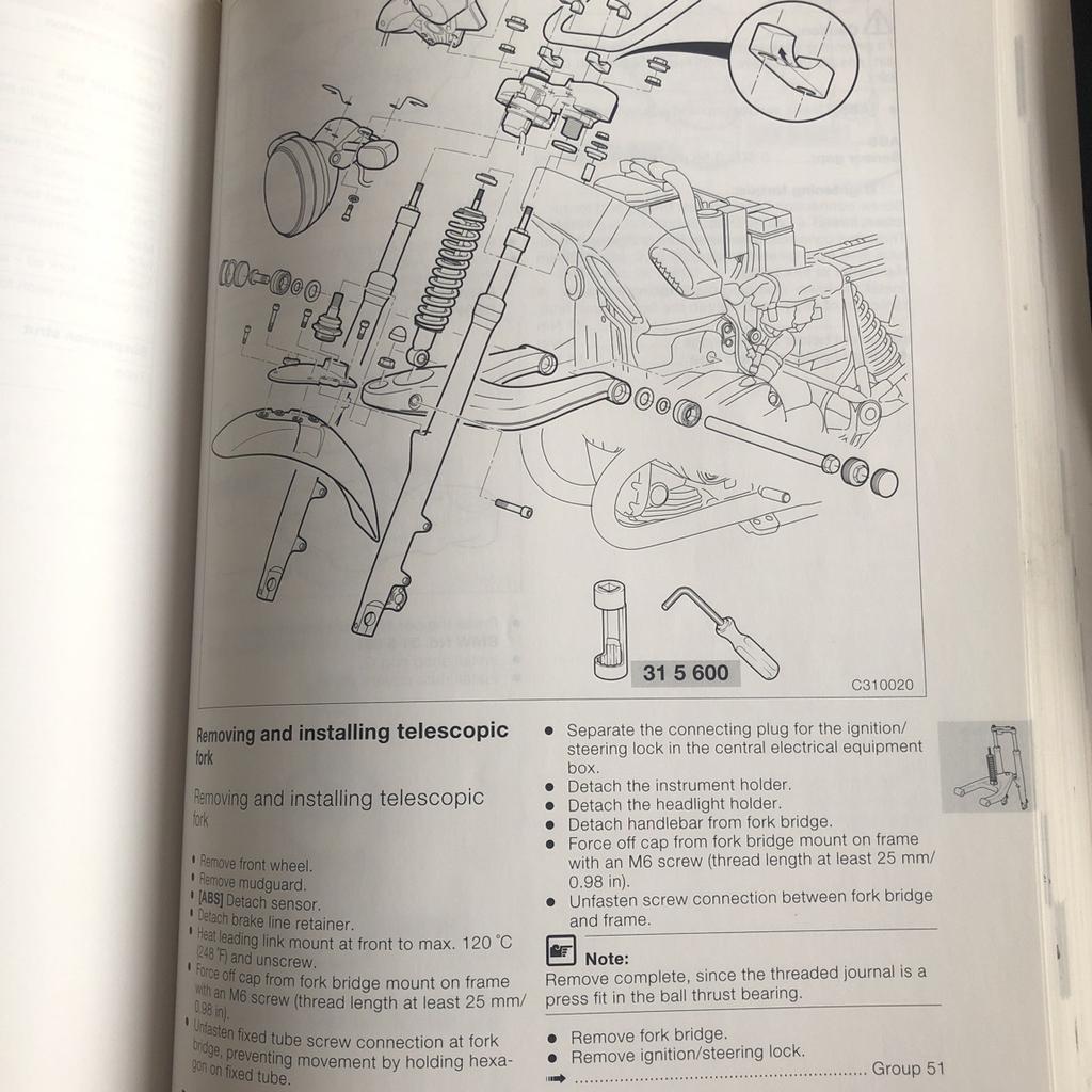 BMW r1200c factory repair manual in London Borough of Bexley for £25.00