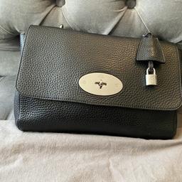 Use genuine Mulberry Lily black smoke free & pet free home.

Has a few cracks in the glazing which I have in my pictures, I also dust bag.

Please feel free to ask questions