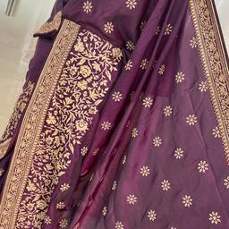 Size 10/12 
Beautiful heavy embroidery work saree very long length👍Lots of pleats can be done.Blouse standerd size. colour is very Rare - Magenta