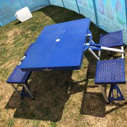 Blue food away 4 seater table

In really good condition as only used a hand full of time - no rust

There are some marks on the table top where is has been stored away

Collection only from Redditch