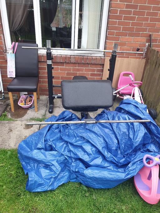 Buy & Sell Birstall Kirklees - Photos for weights and bench